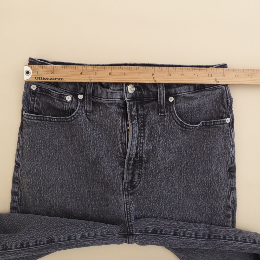 Madewell The Perfect Vintage Straight Jean Womens Size 29 Black Gray Raw Hem - Picture 6 of 12